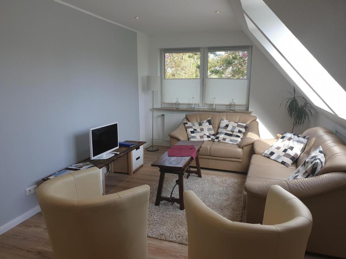 Hus-annett-luechttoorm Appartement Tating